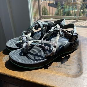 Chacos Size 8 Medium Width